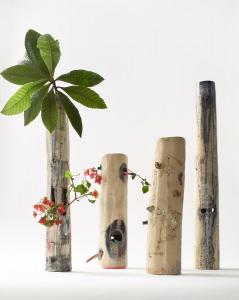 Totem vases